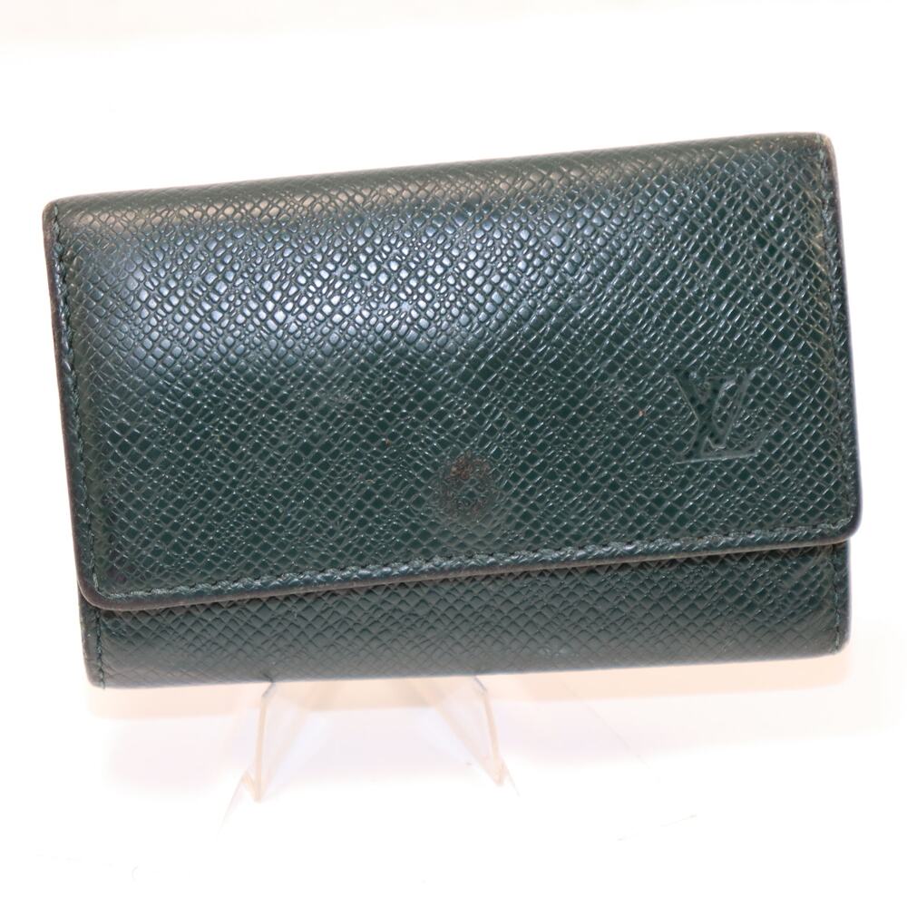 Louis Vuitton Green Taiga Leather 6-Ring Key Holder Made in France